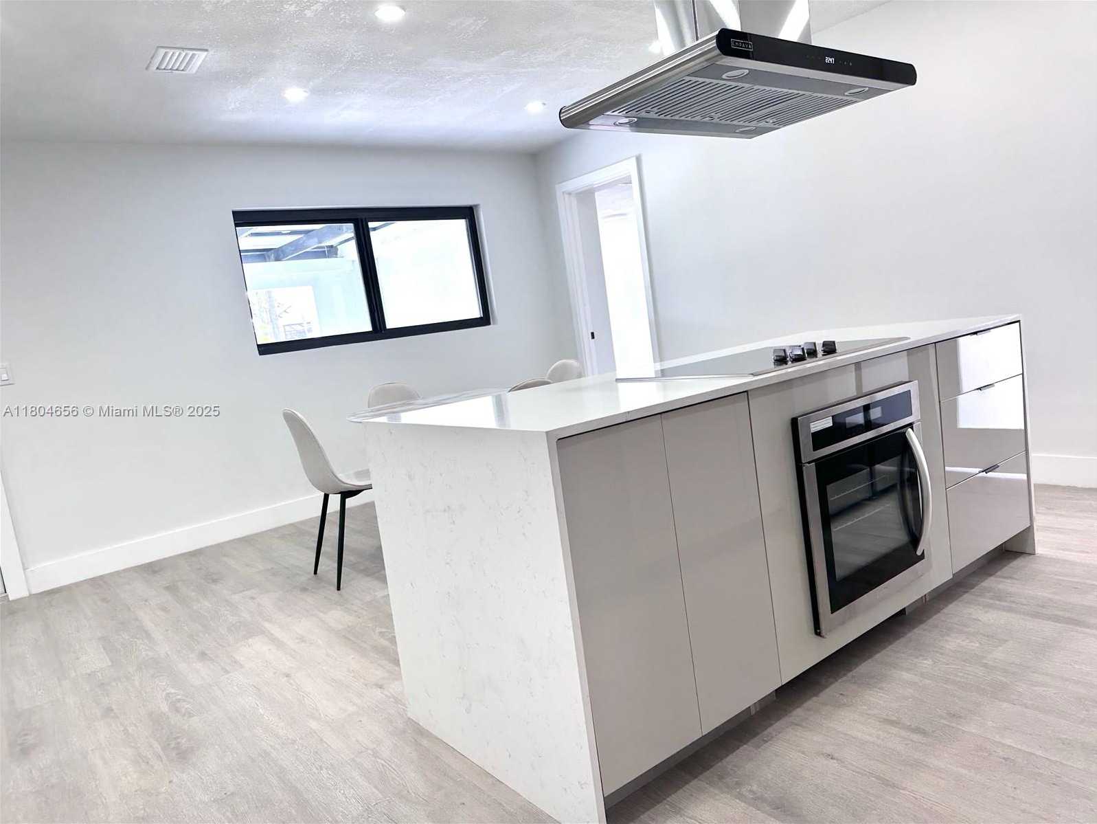 Small Image of 2421 NORTH 56TH TER, Hollywood Number 8