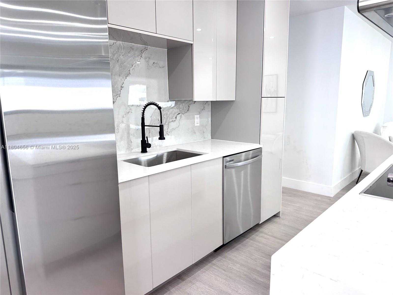 Small Image of 2421 NORTH 56TH TER, Hollywood Number 9