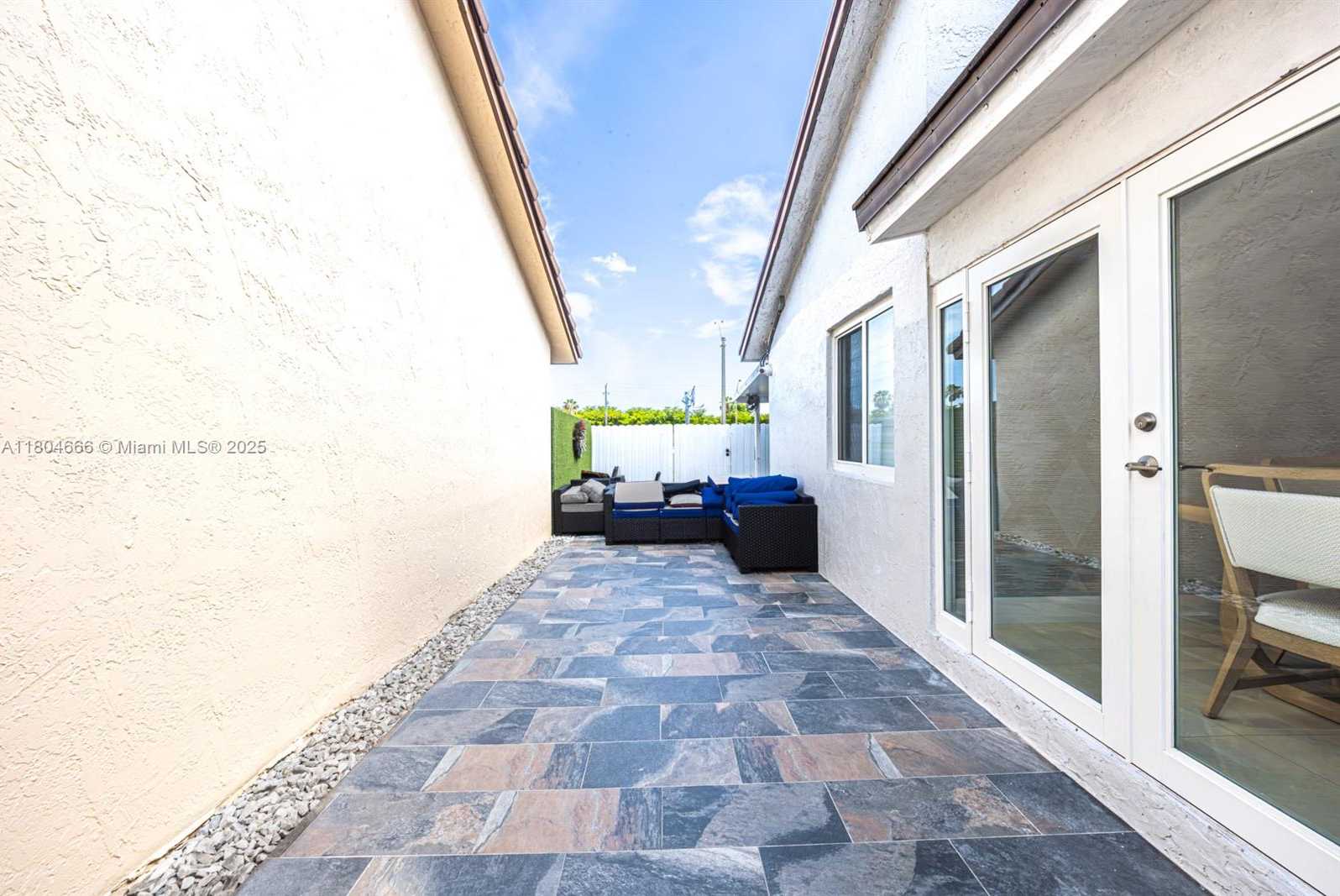 Small Image of 6950 NORTH WEST 168TH ST, Hialeah Number 8