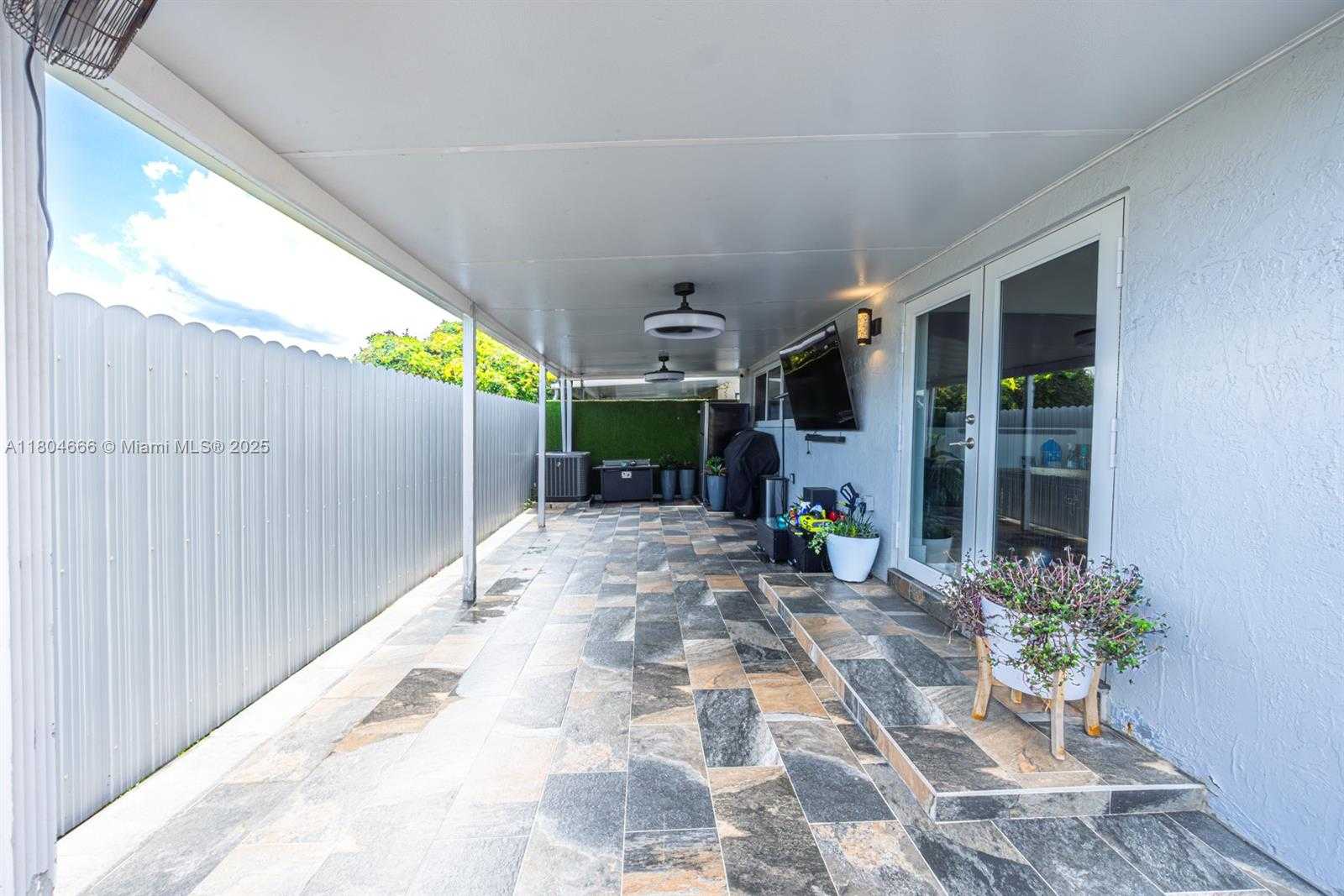 Small Image of 6950 NORTH WEST 168TH ST, Hialeah Number 9