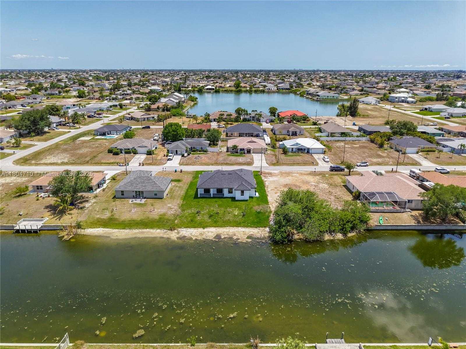 Small Image of 323 19TH TER, Cape Coral Number 71