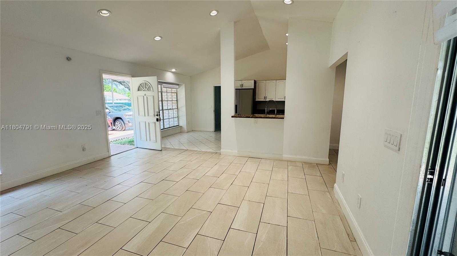 Small Image of 1311 SOUTH WEST 85TH AVE, Pembroke Pines Number 15