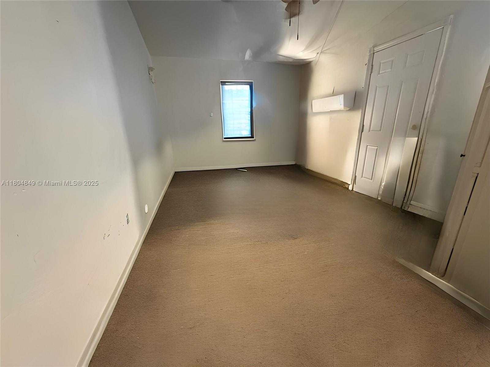 Small Image of 625 NORTH EAST 130TH ST, North Miami Number 12