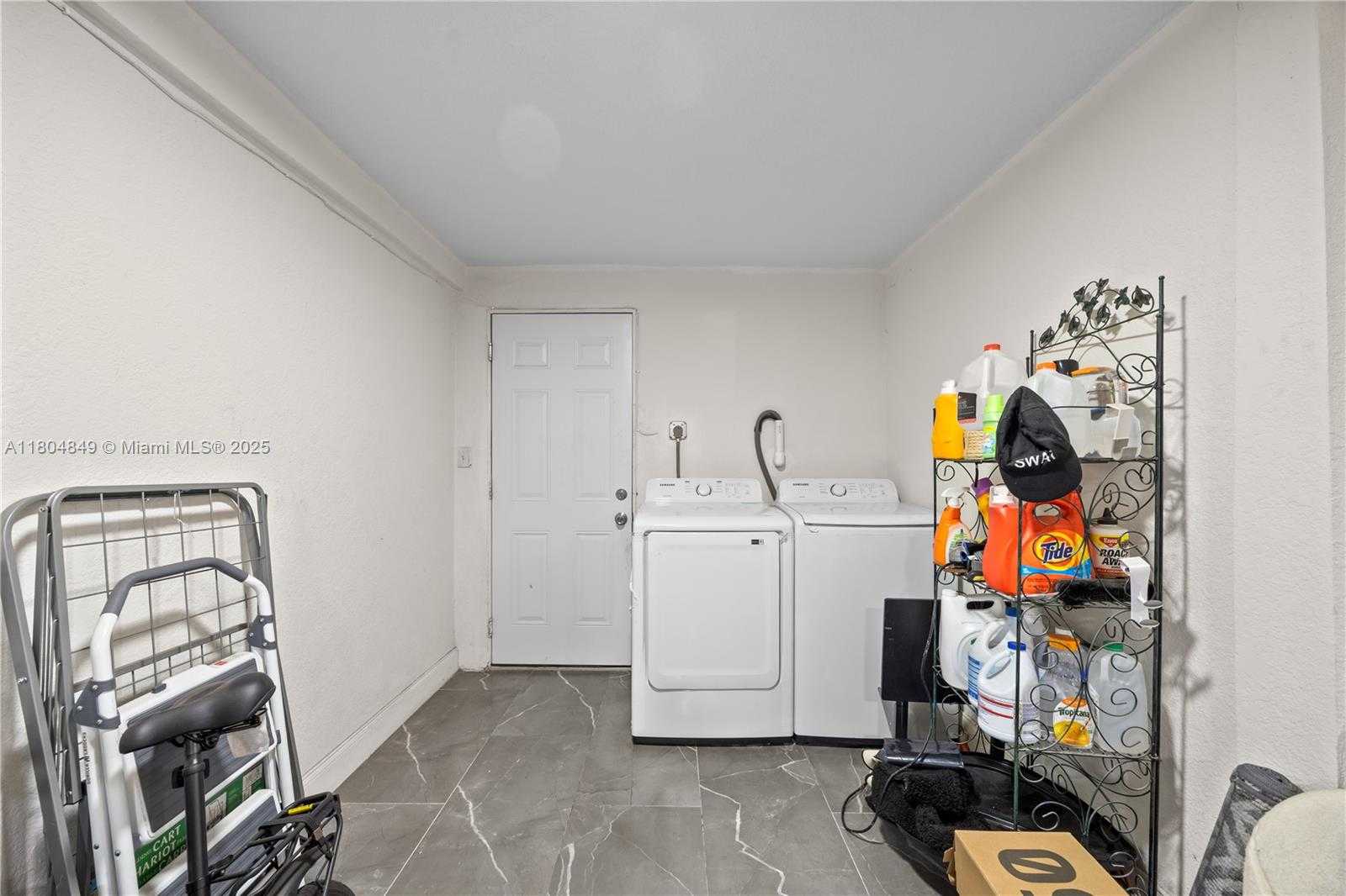 Small Image of 625 NORTH EAST 130TH ST, North Miami Number 15
