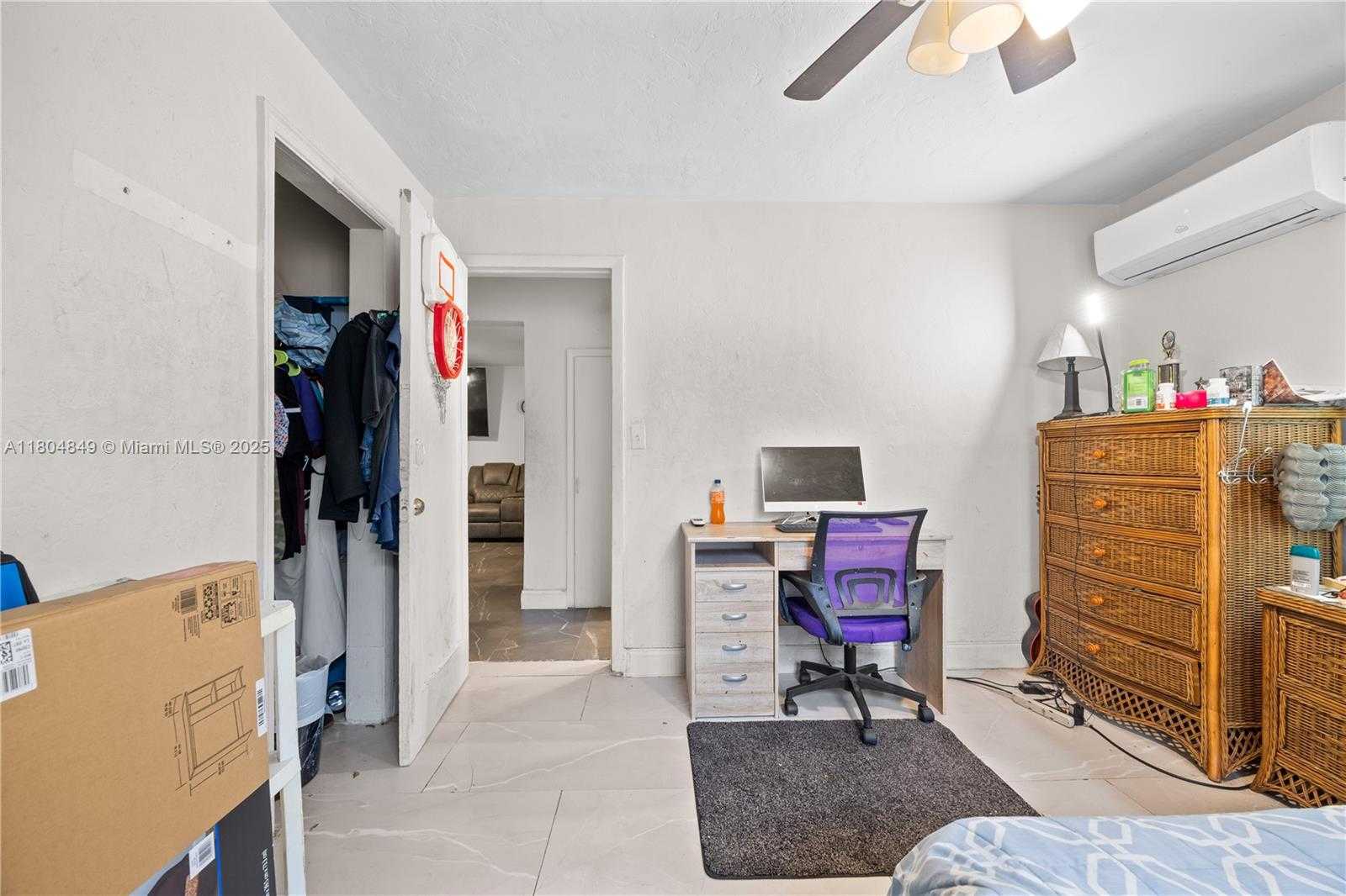 Small Image of 625 NORTH EAST 130TH ST, North Miami Number 17