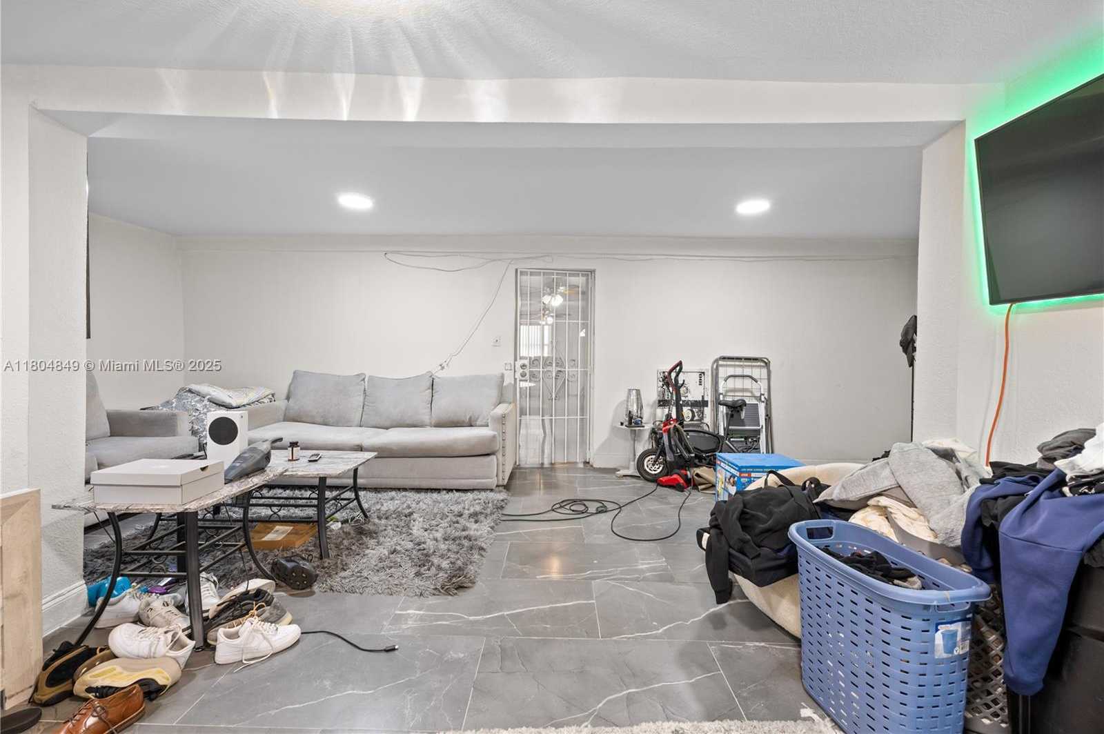 Small Image of 625 NORTH EAST 130TH ST, North Miami Number 23
