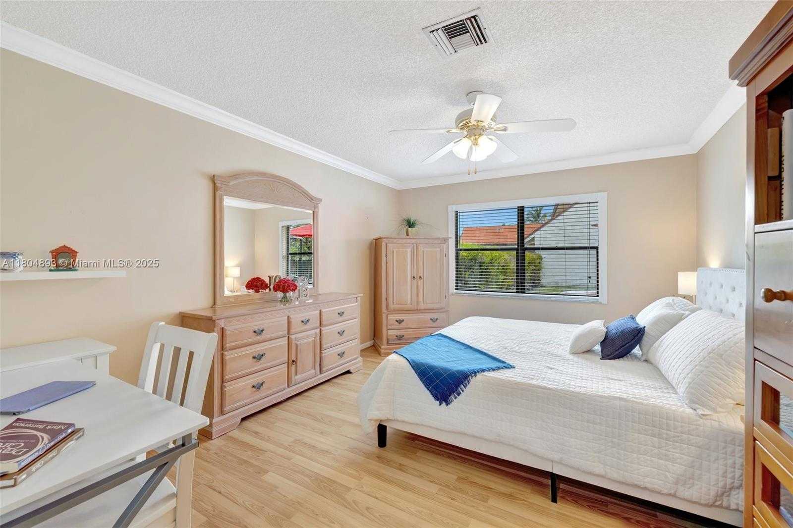 Small Image of 11955 Brim Way, Hollywood, FL 33026, USA Number 23