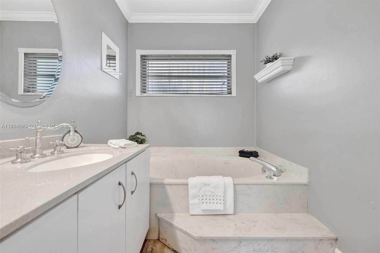 Small Image of 11955 Brim Way, Hollywood, FL 33026, USA Number 28