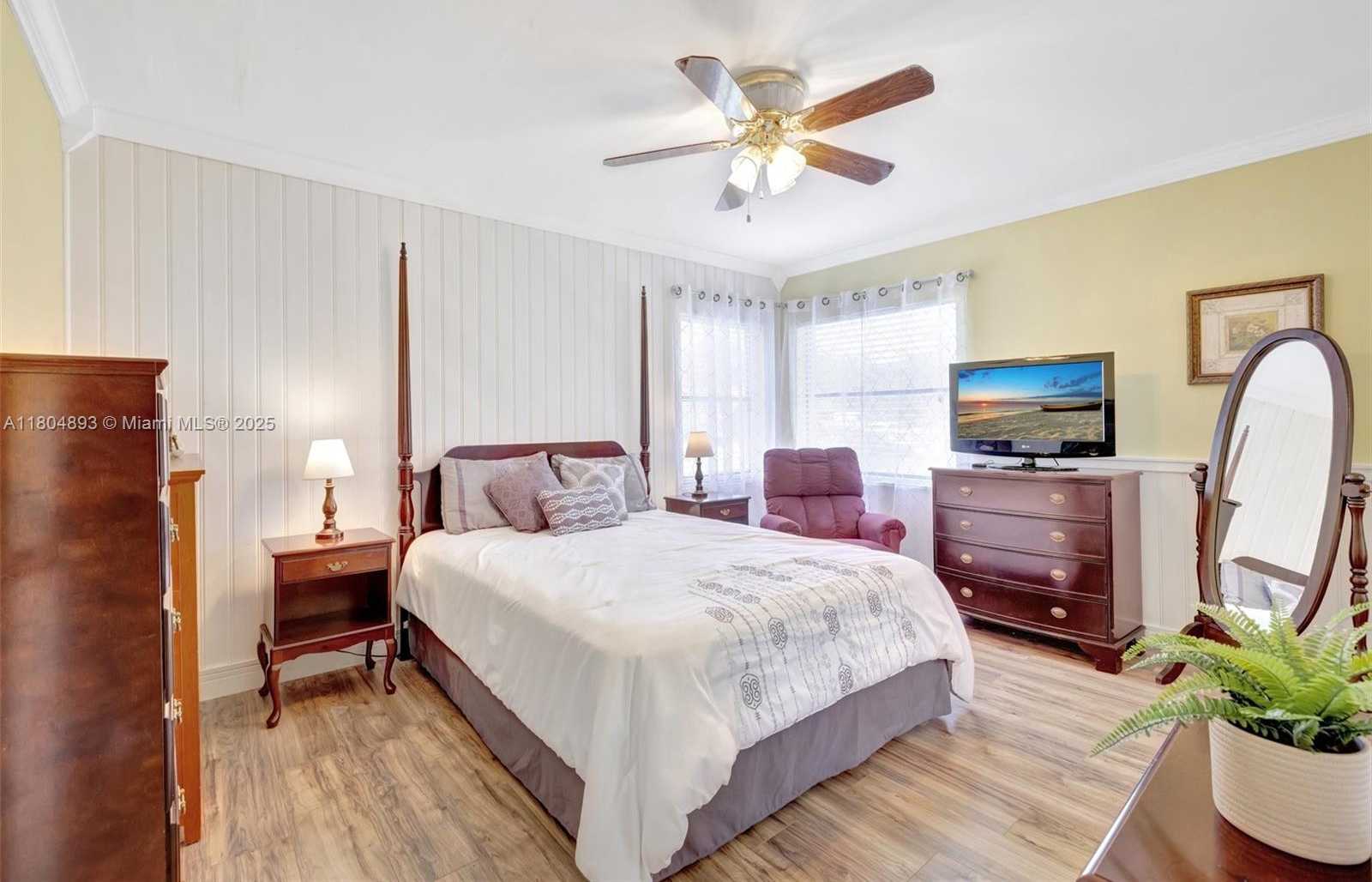 Small Image of 11955 Brim Way, Hollywood, FL 33026, USA Number 34