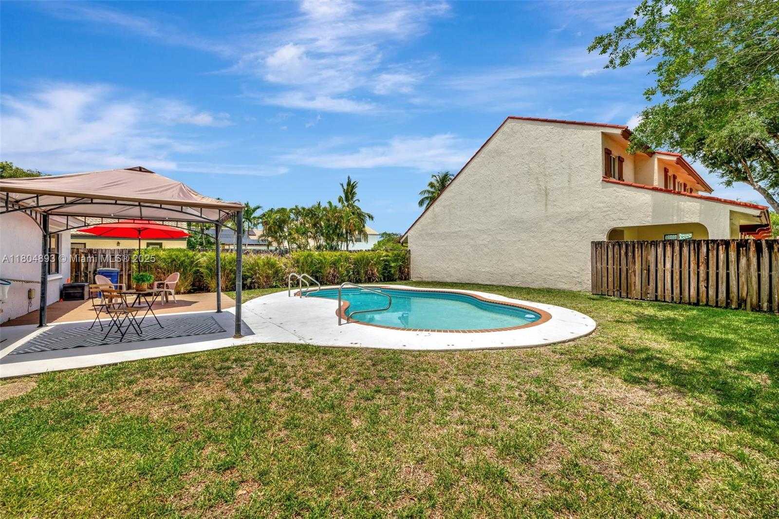 Small Image of 11955 Brim Way, Hollywood, FL 33026, USA Number 42