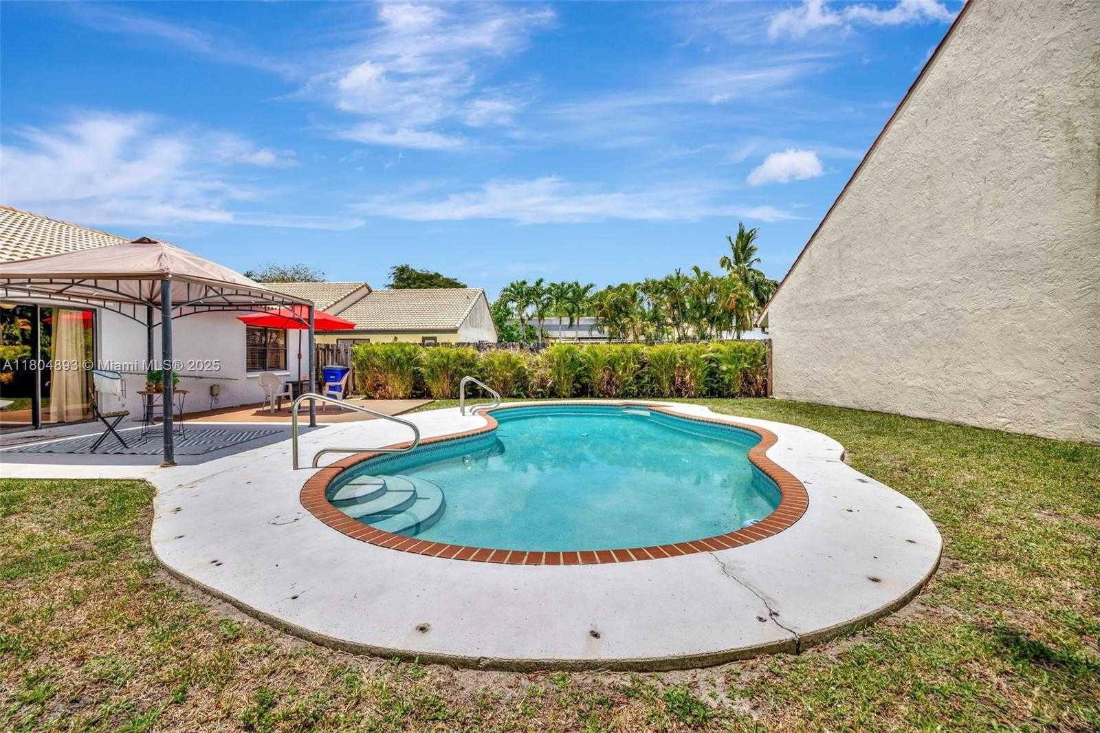 Small Image of 11955 Brim Way, Hollywood, FL 33026, USA Number 45