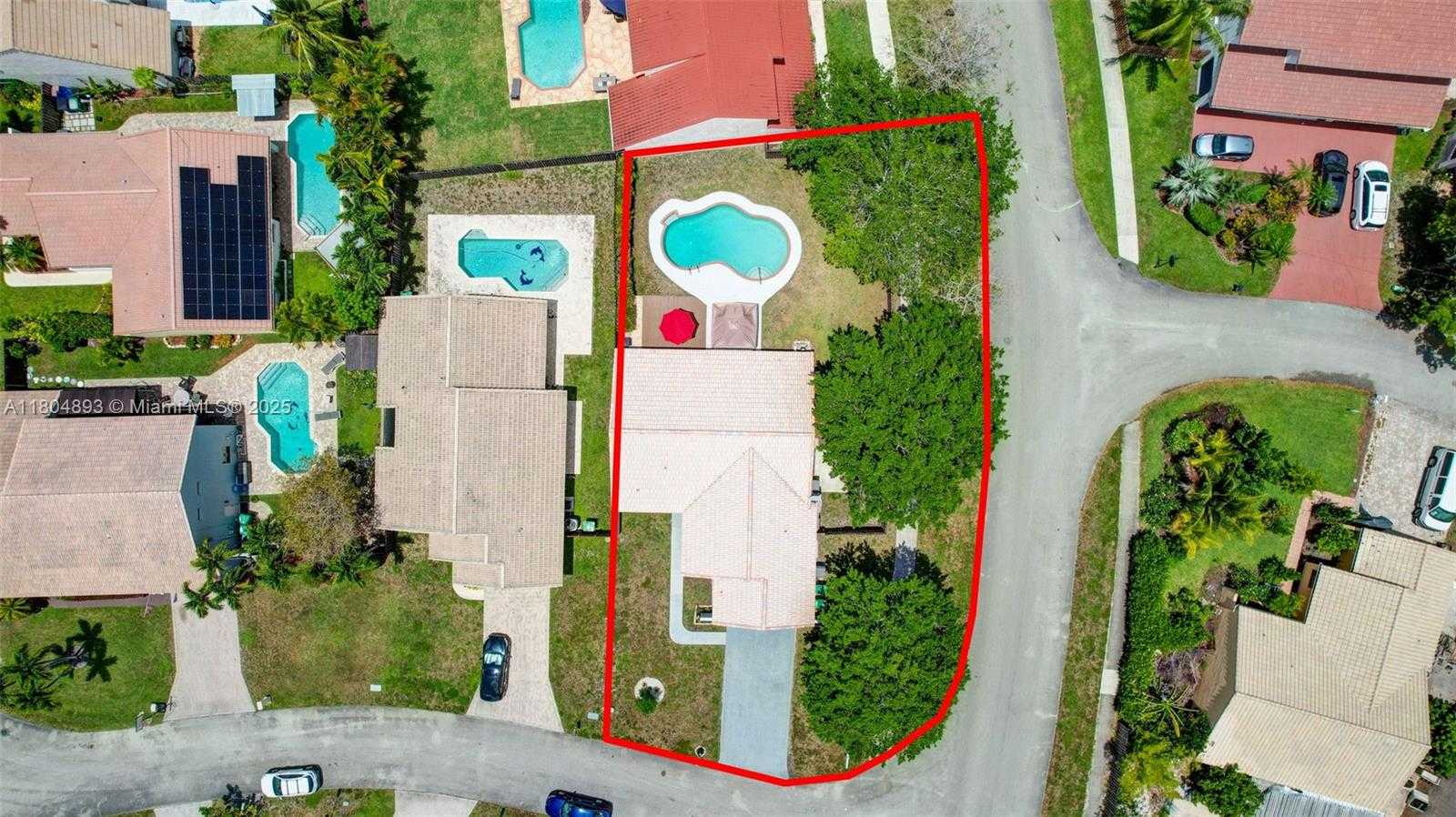 Small Image of 11955 Brim Way, Hollywood, FL 33026, USA Number 51