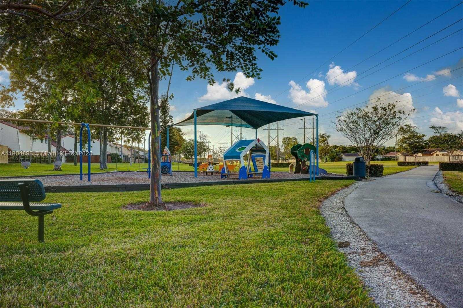 Small Image of 11955 Brim Way, Hollywood, FL 33026, USA Number 63