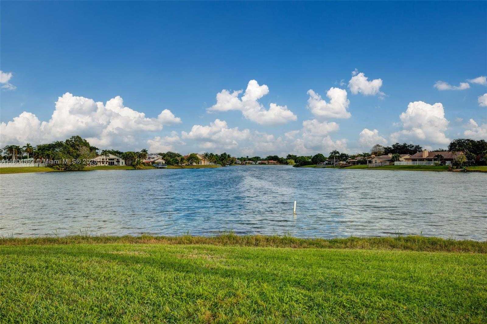 Small Image of 11955 Brim Way, Hollywood, FL 33026, USA Number 70