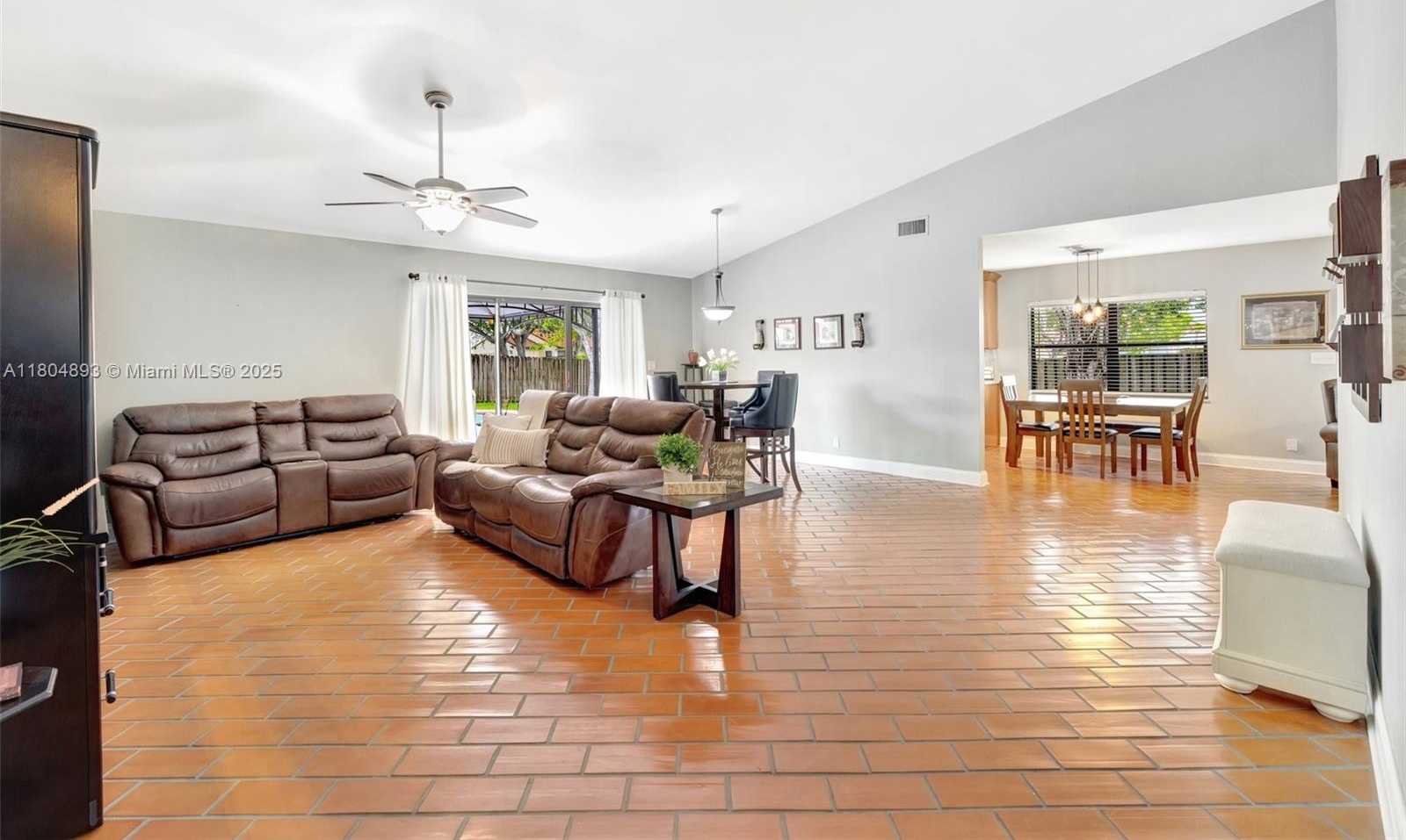 Small Image of 11955 Brim Way, Hollywood, FL 33026, USA Number 8