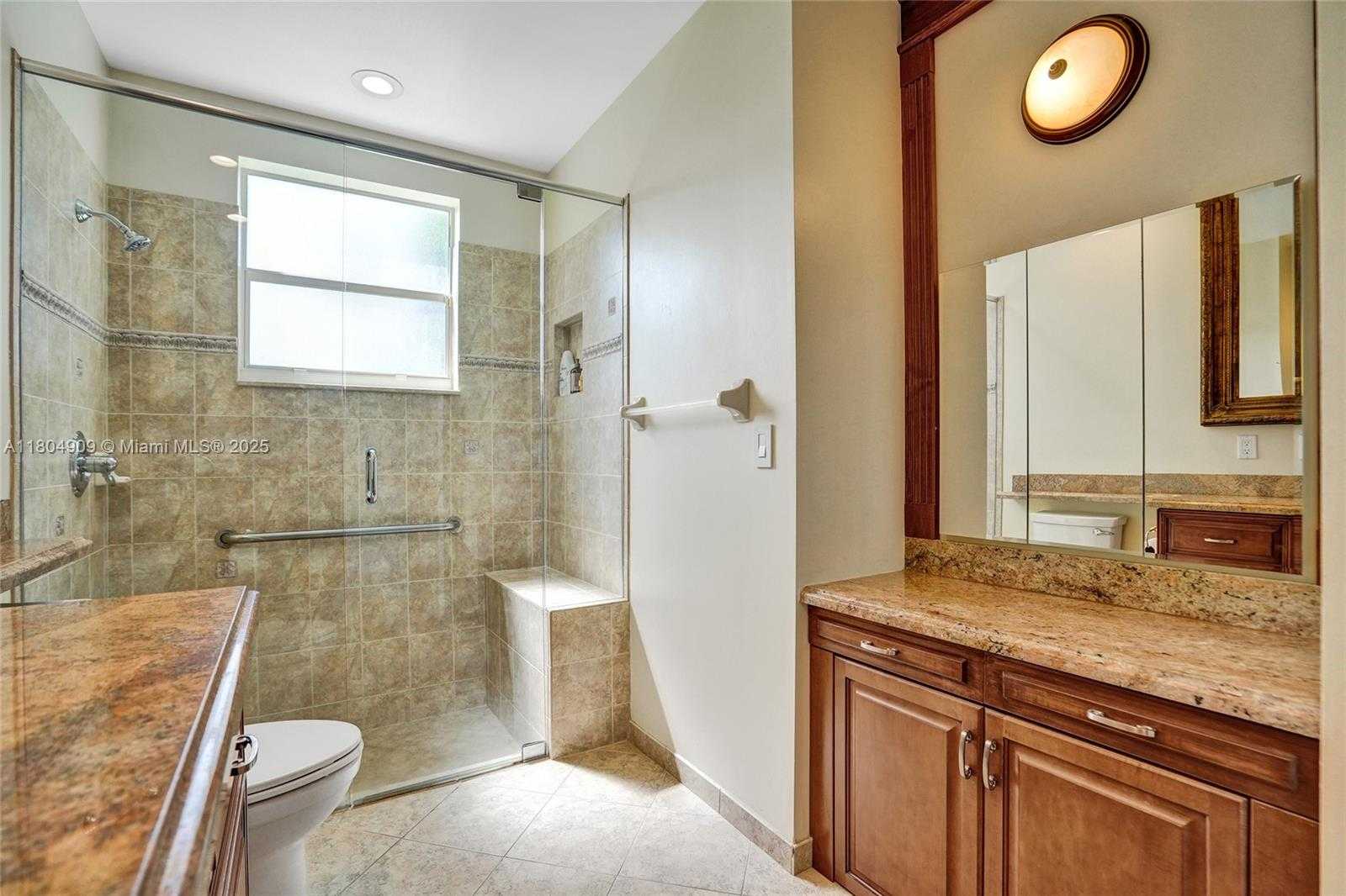 Small Image of 10457 LAUREL RD, Davie Number 61