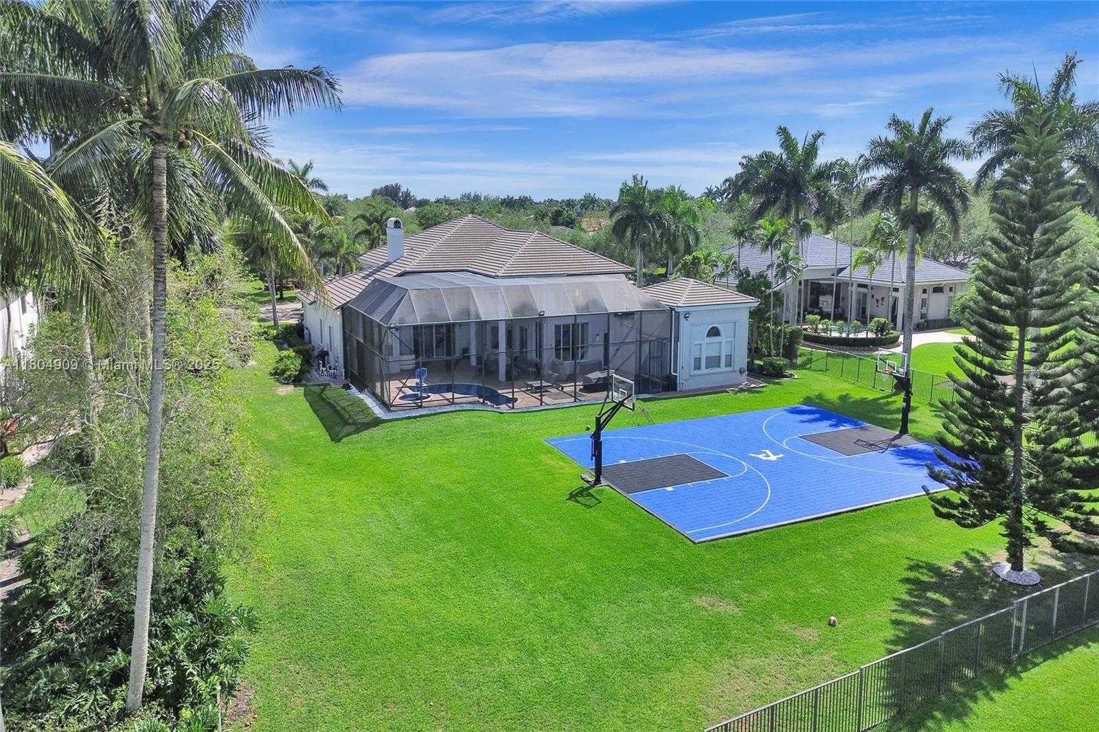 Small Image of 10457 LAUREL RD, Davie Number 83
