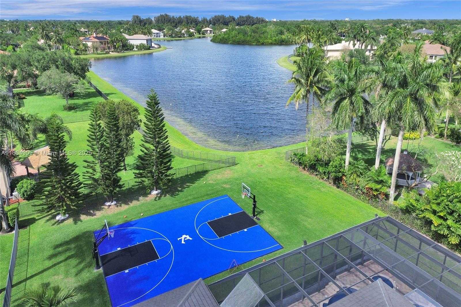 Small Image of 10457 LAUREL RD, Davie Number 88