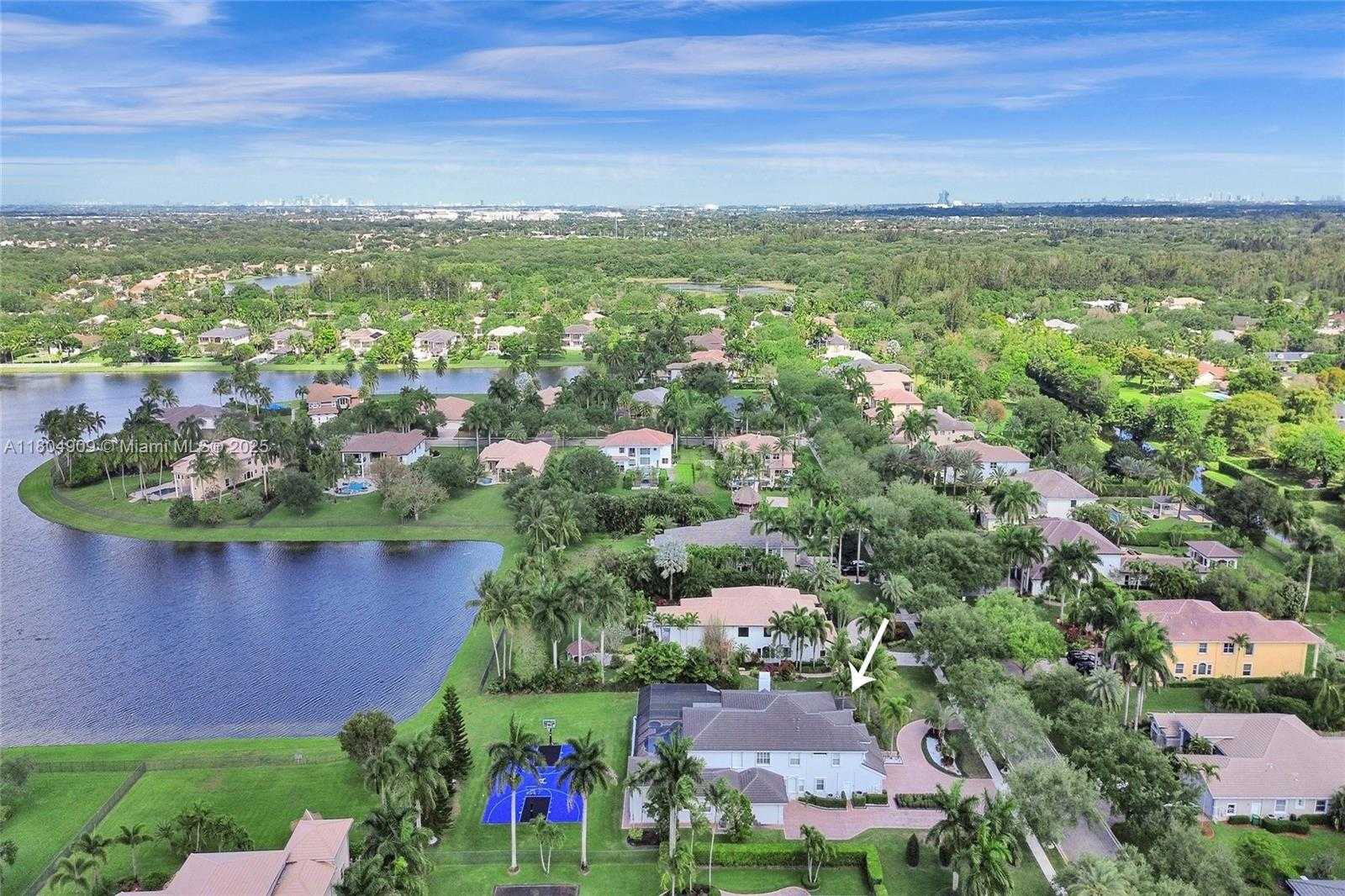 Small Image of 10457 LAUREL RD, Davie Number 89