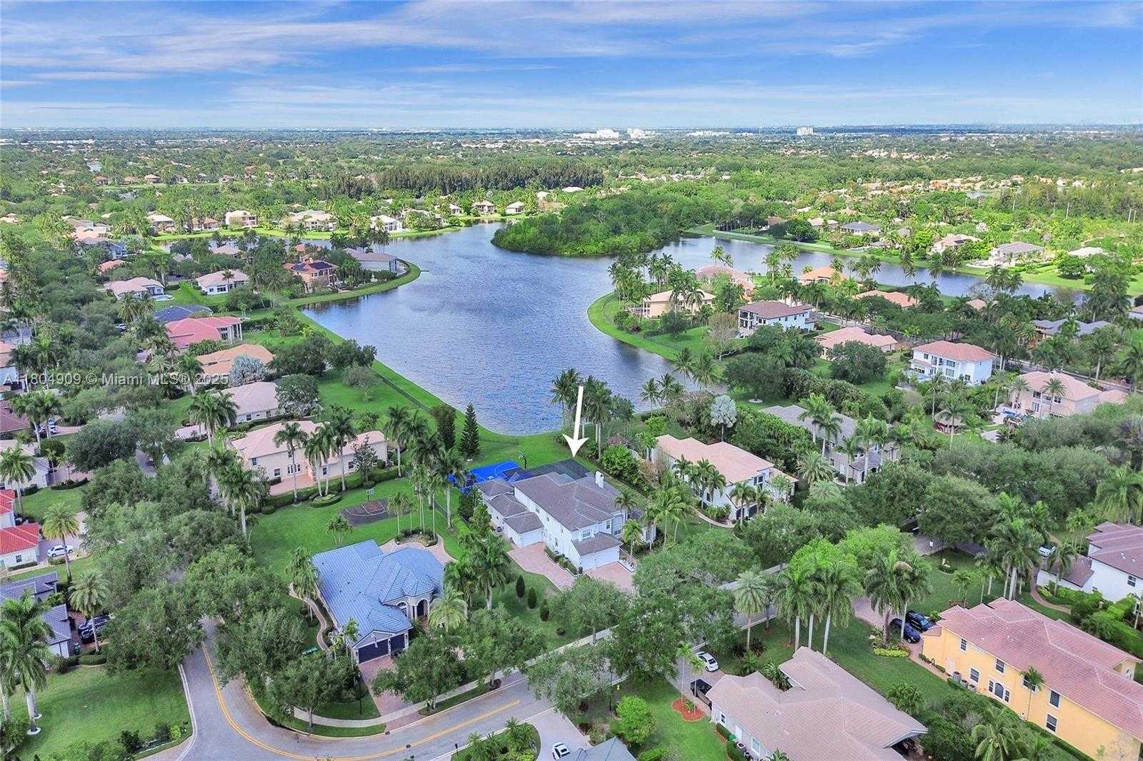 Small Image of 10457 LAUREL RD, Davie Number 90