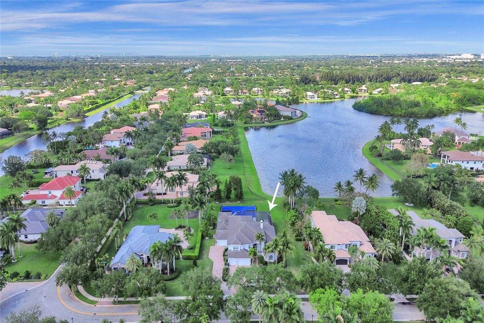 Small Image of 10457 LAUREL RD, Davie Number 91