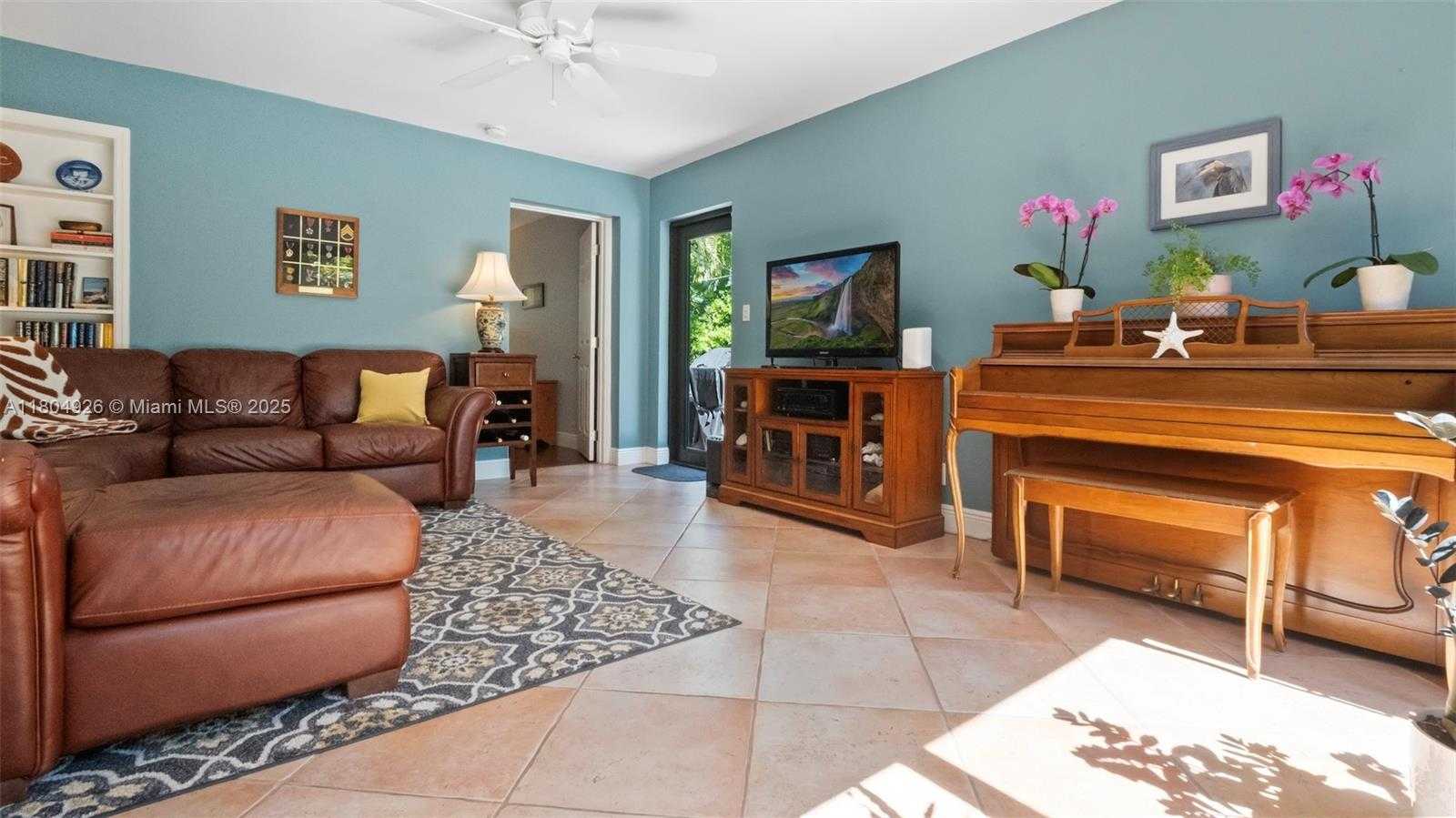 Small Image of 4955 NORTH WEST 10TH ST, Coconut Creek Number 15