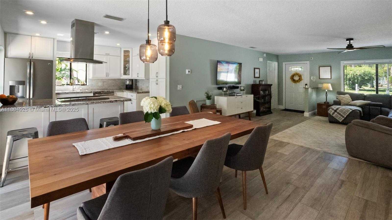 Small Image of 4955 NORTH WEST 10TH ST, Coconut Creek Number 8