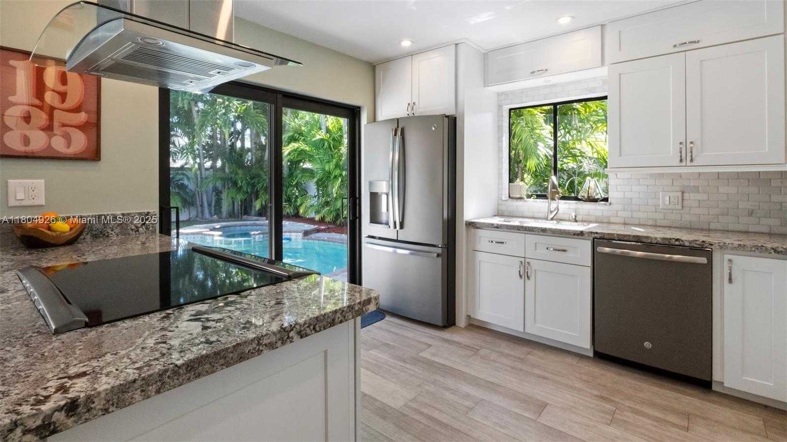 Small Image of 4955 NORTH WEST 10TH ST, Coconut Creek Number 9