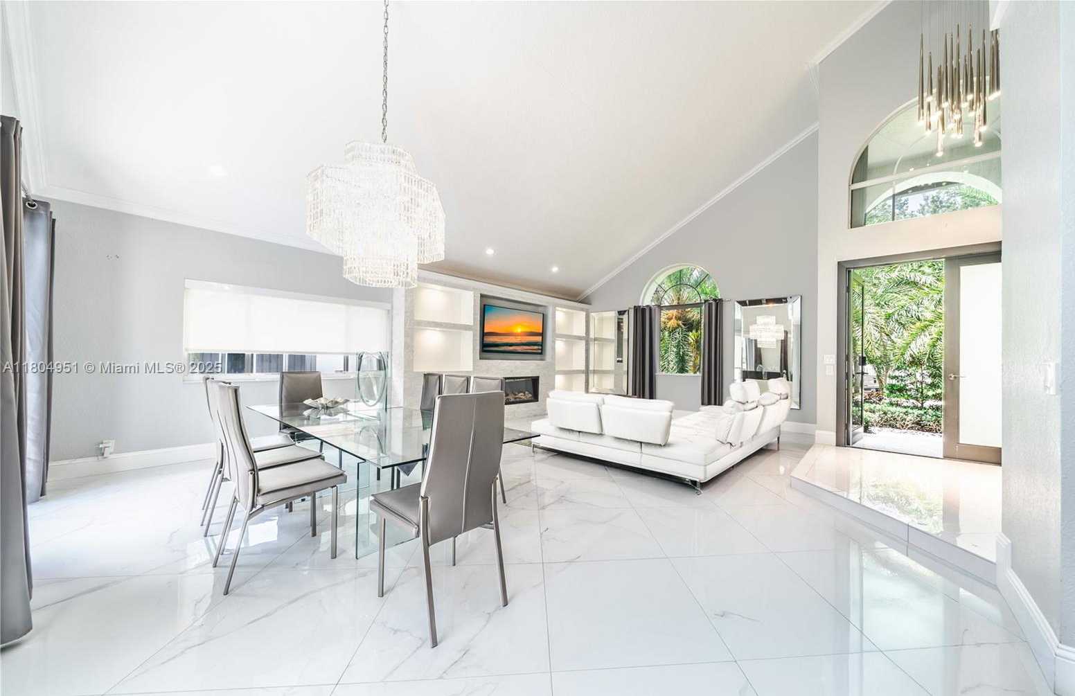 Small Image of 18201 NORTH WEST 16TH ST, Pembroke Pines Number 8