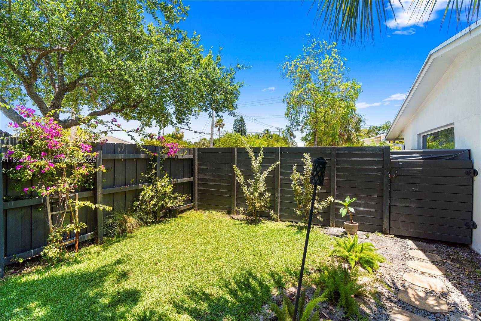 Small Image of 4461 NORTH EAST 15TH AVE, Oakland Park Number 36