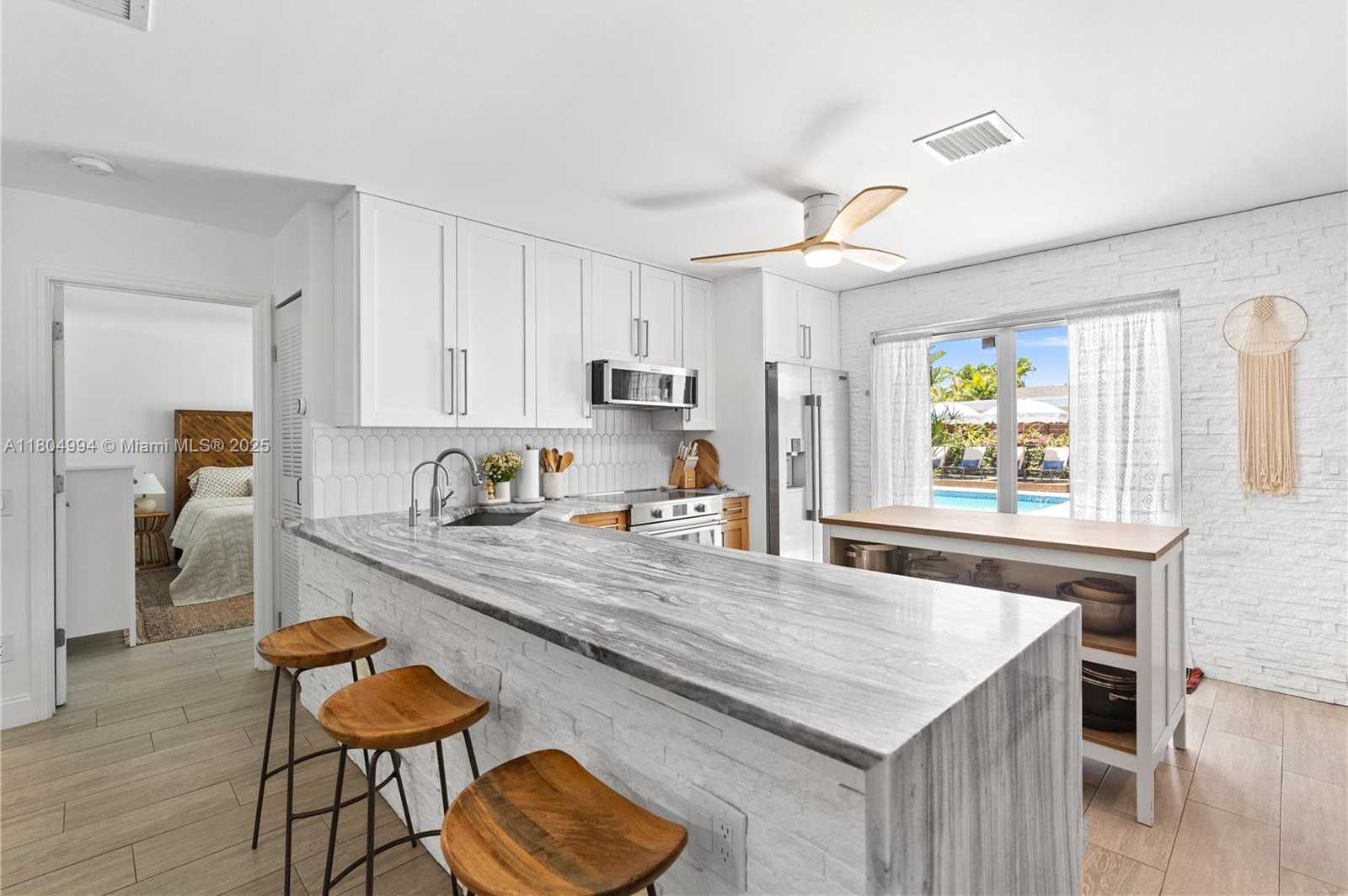 Small Image of 4461 NORTH EAST 15TH AVE, Oakland Park Number 7