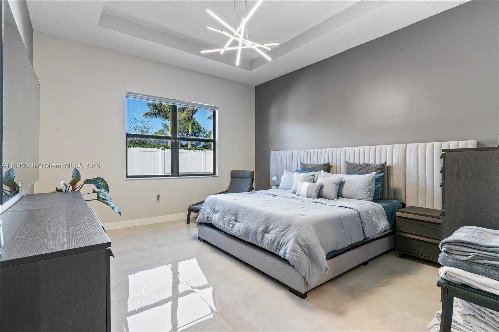 Small Image of 17375 SOUTH WEST 41ST ST, Miramar Number 11