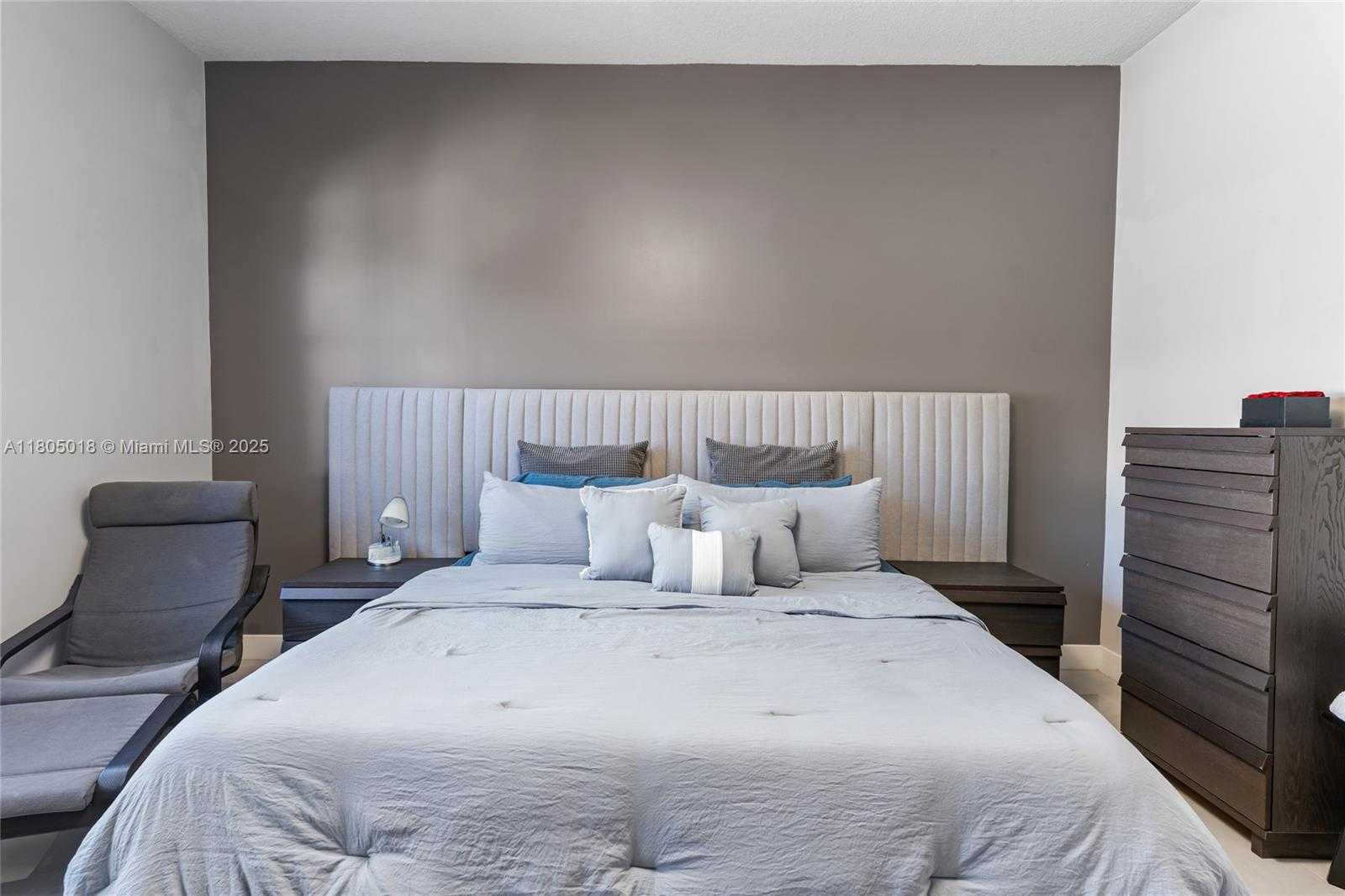 Small Image of 17375 SOUTH WEST 41ST ST, Miramar Number 23