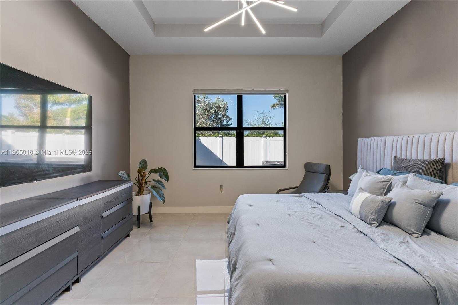 Small Image of 17375 SOUTH WEST 41ST ST, Miramar Number 24