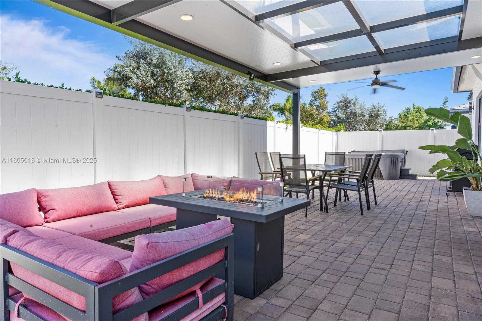 Small Image of 17375 SOUTH WEST 41ST ST, Miramar Number 42