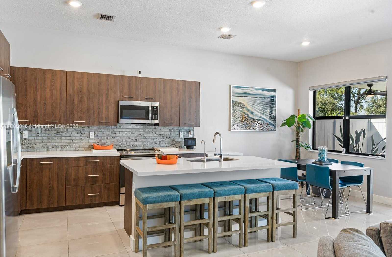Small Image of 17375 SOUTH WEST 41ST ST, Miramar Number 8