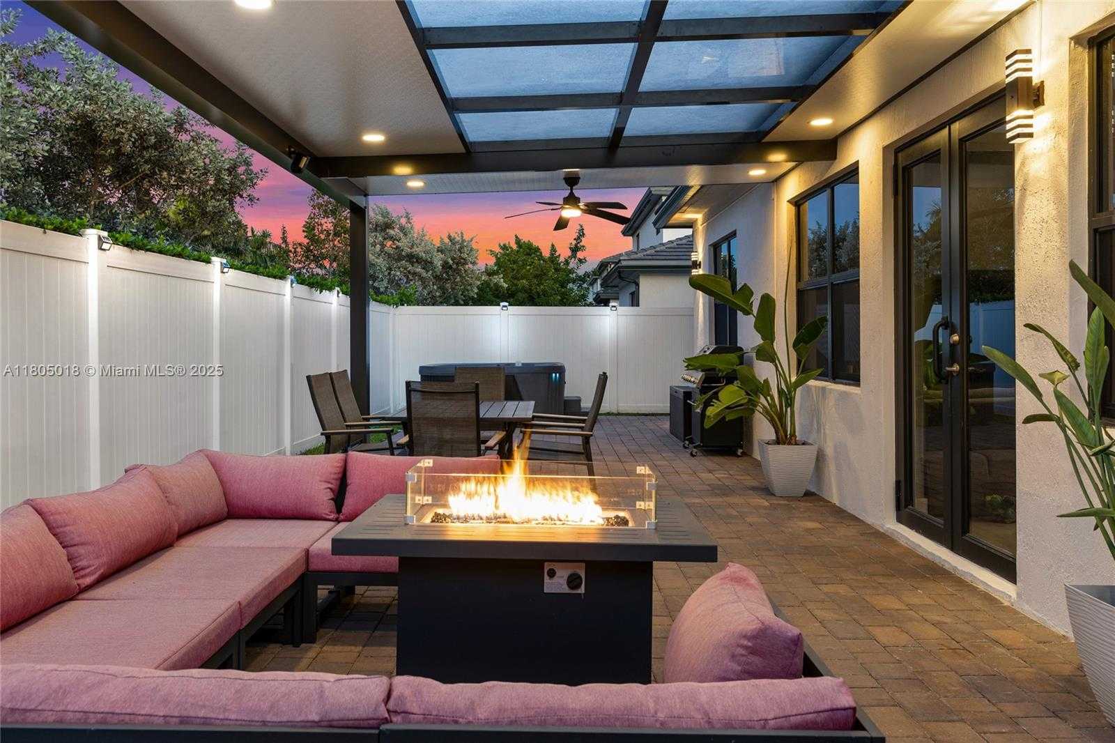Small Image of 17375 SOUTH WEST 41ST ST, Miramar Number 9
