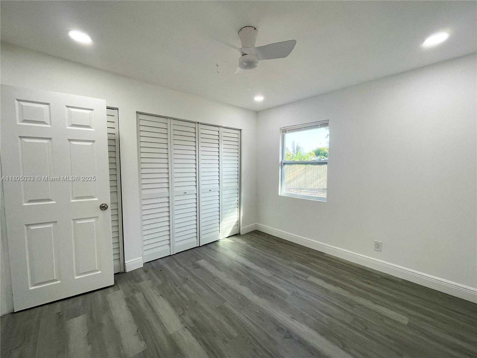 Small Image of 7915 NORTH WEST 73RD AVE, Tamarac Number 11