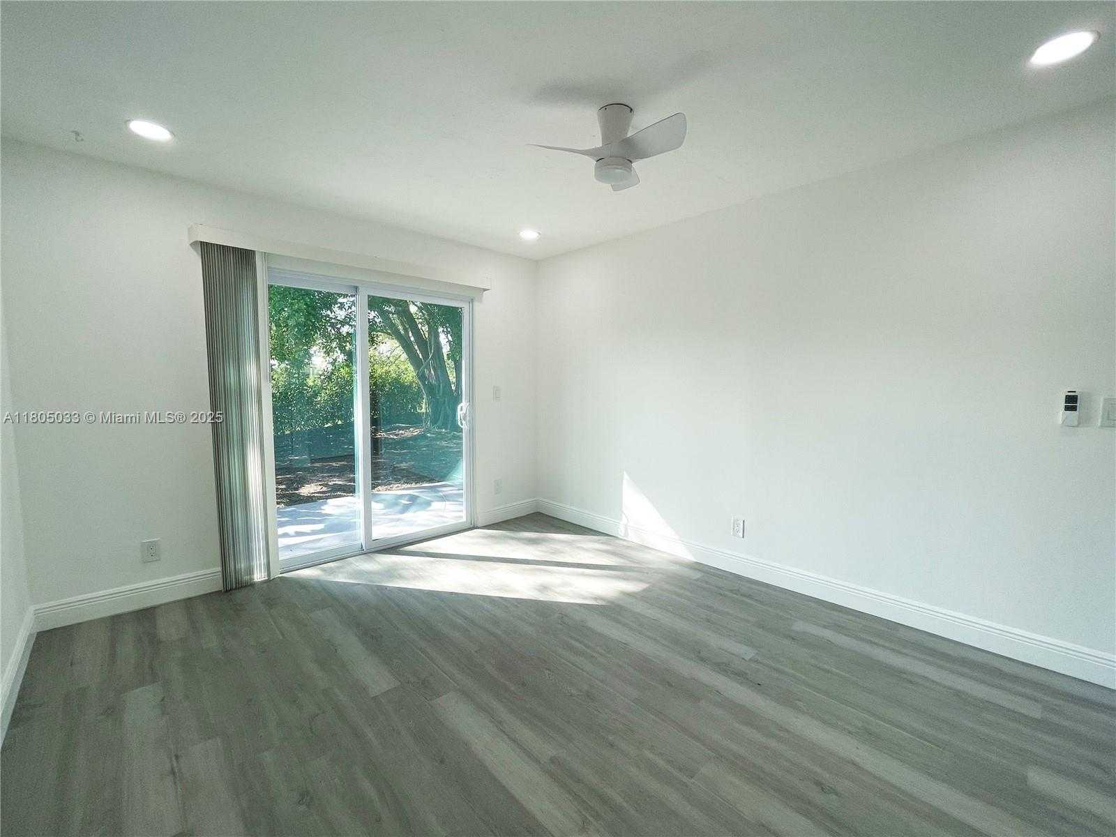 Small Image of 7915 NORTH WEST 73RD AVE, Tamarac Number 13