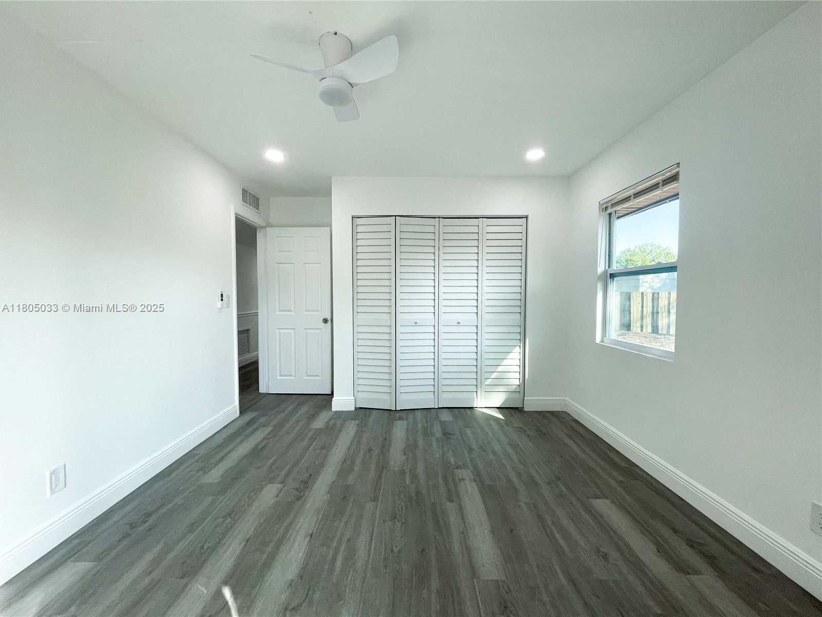 Small Image of 7915 NORTH WEST 73RD AVE, Tamarac Number 15