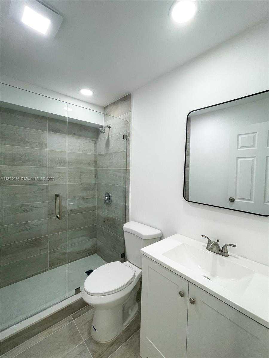 Small Image of 7915 NORTH WEST 73RD AVE, Tamarac Number 21