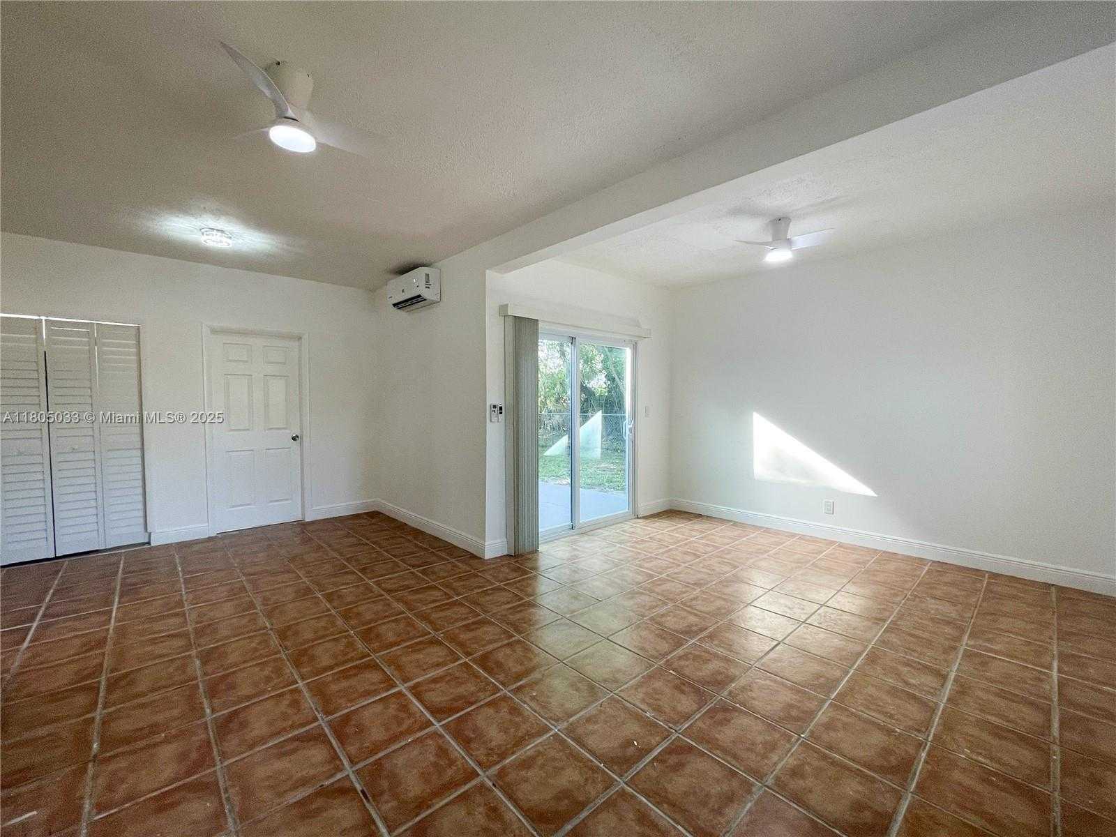 Small Image of 7915 NORTH WEST 73RD AVE, Tamarac Number 27