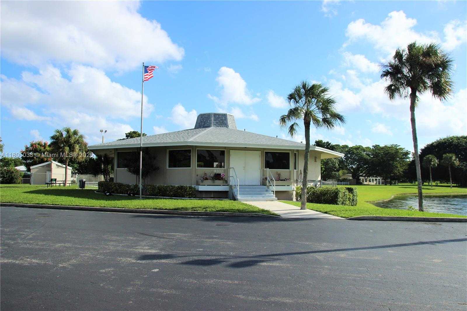 Small Image of 7915 NORTH WEST 73RD AVE, Tamarac Number 32
