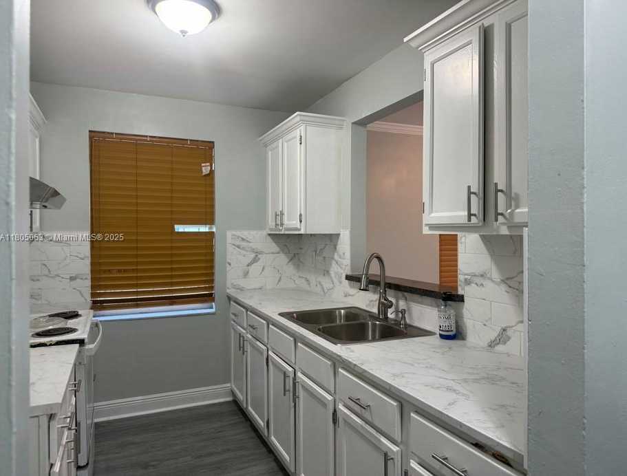 Small Image of 18761 SOUTH WEST 318TH TER, Homestead Number 4