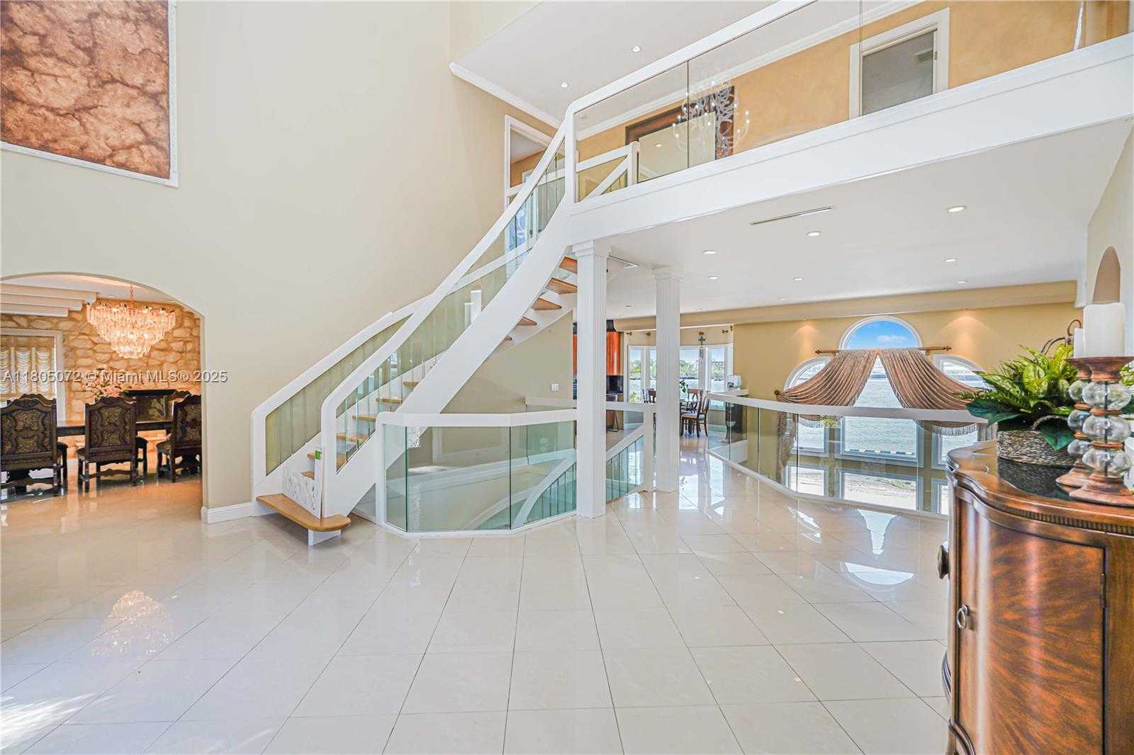 Small Image of 30 AVIVA CT, Out of City Number 14
