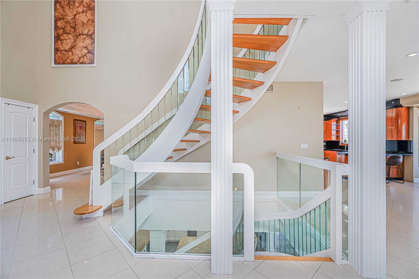 Small Image of 30 AVIVA CT, Out of City Number 24