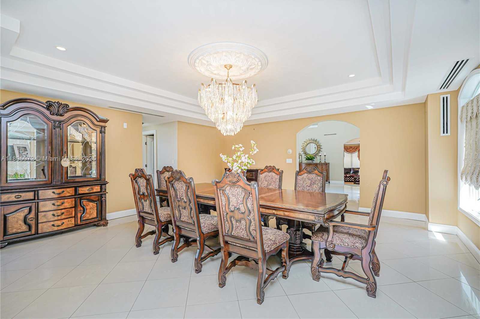 Small Image of 30 AVIVA CT, Out of City Number 35