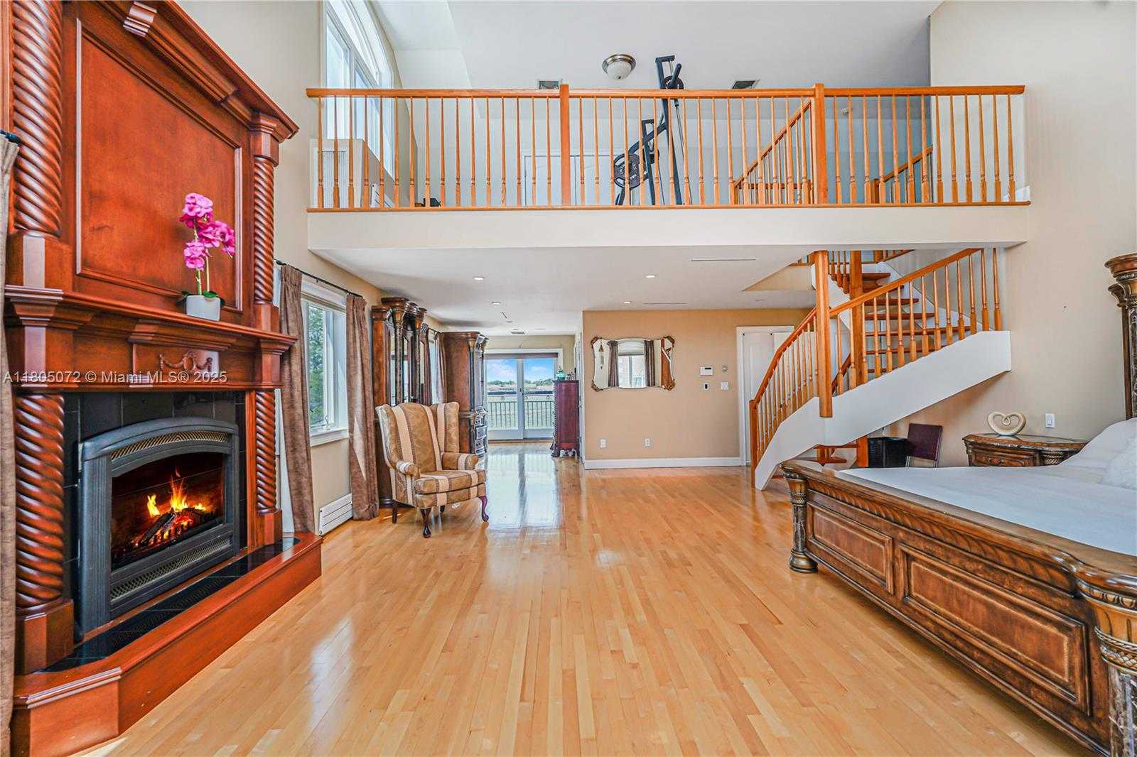 Small Image of 30 AVIVA CT, Out of City Number 47