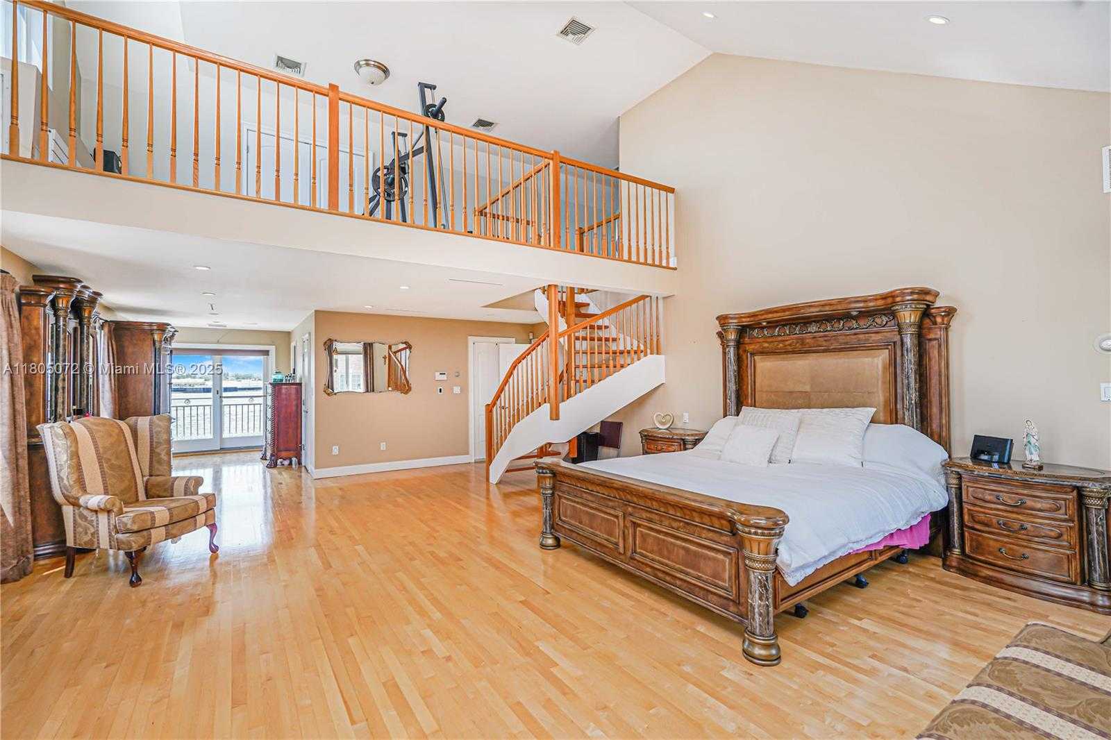 Small Image of 30 AVIVA CT, Out of City Number 48