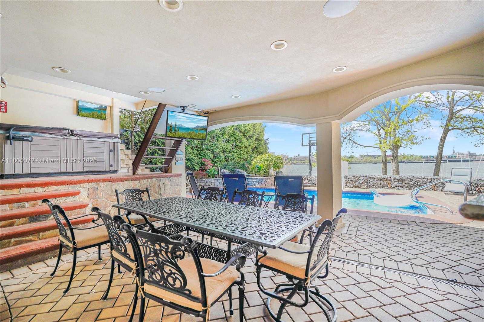 Small Image of 30 AVIVA CT, Out of City Number 54